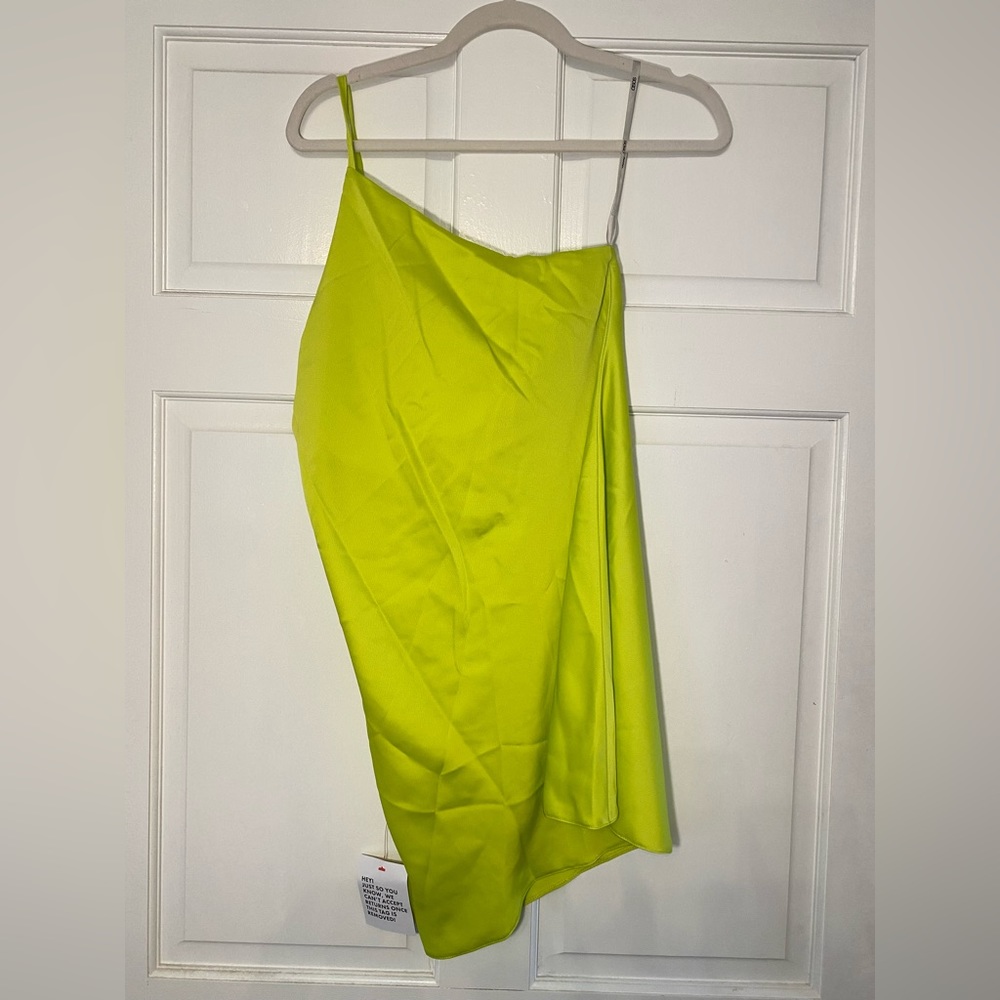 Lime green satin mini one shoulder dress. 💚 - Picture 6 of 6